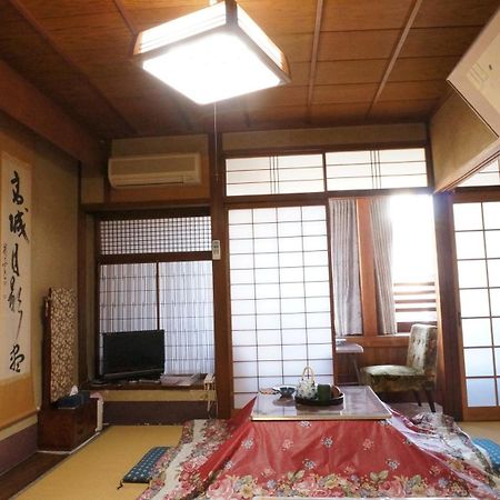 Ougiya Ryokan Toyooka  Buitenkant foto