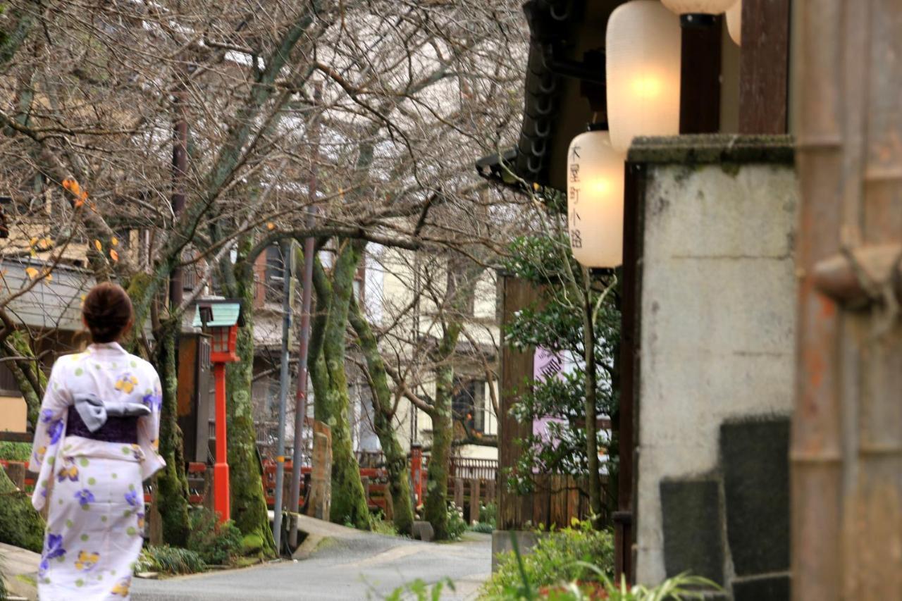 Ougiya Ryokan Toyooka  Buitenkant foto